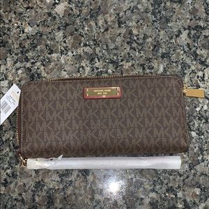 New Maroon Michael Kors Travel Continental Wallet